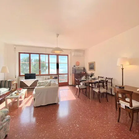 Holidaycasa Poseidon - Panoramicissimo A Mare * 斯佩隆加