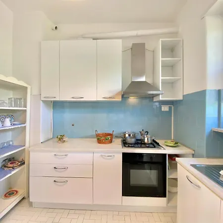 Holidaycasa Poseidon - Panoramicissimo A Mare * 斯佩隆加
